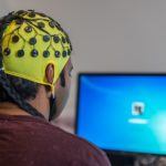 Forskare utvecklar AI som kan förvandla hjärnaktivitet till text